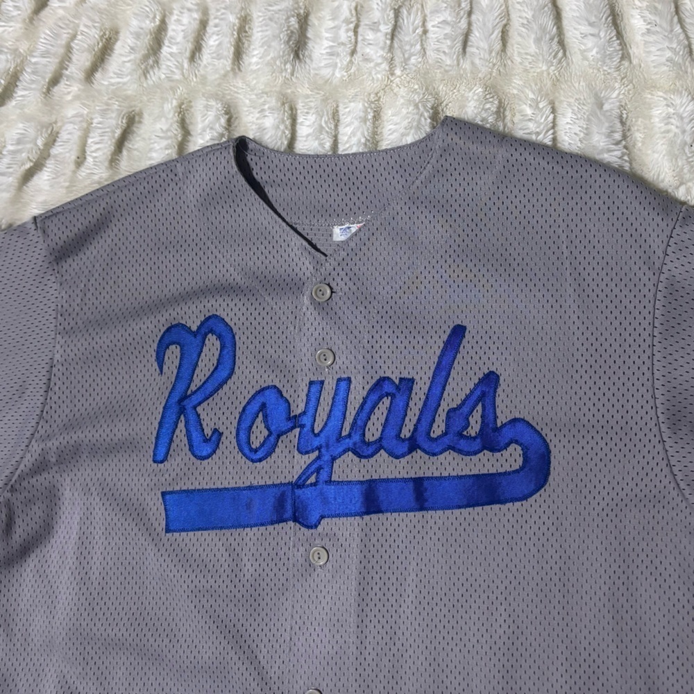MAJESTIC Men’s Kansas City Royals Gray Jersey - Picture 3 of 11